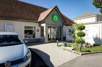 Campanile Geneve - Aeroport/Palexpo Hotels in Prevessin-Moens