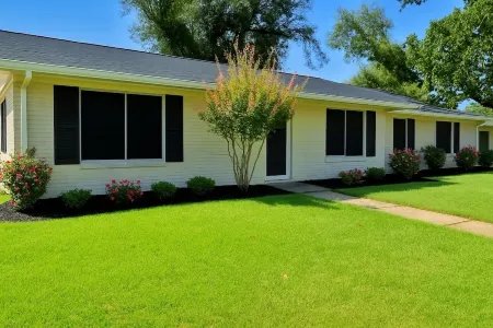 The Fun House! with Master Suite and open common areas 4BR/2BA