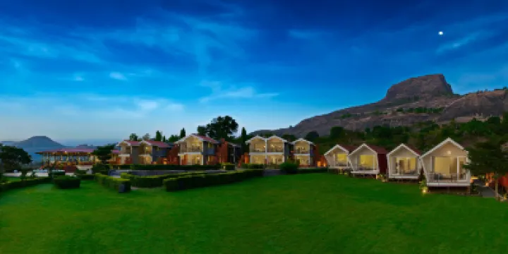 Saj by the Lake, Malshej Ghat Hotels near Shree Vighnahar Ganapati Mandir, Ozar