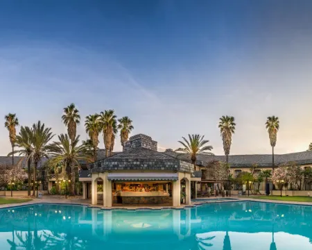 Peermont Walmont at Mmabatho Palms マフィケングのホテル