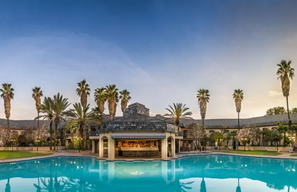 皮爾蒙瓦爾蒙瑪巴多帕爾馬酒店