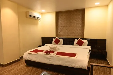 Hotel Orange Inn Отели рядом с достопримечательностью «Bharti Mandapam»