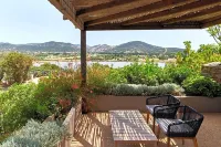 Chia Laguna - Hotel Village Hotel in zona 3L di Ledda Antonietta & C. snc