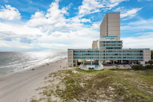 Fontainebleau 335 by Avantstay Beachfront Access