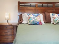 Sprucewood Dens Hotels in Homer