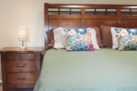 Sprucewood Dens Hotels in 