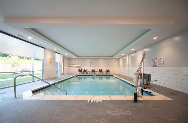 Staybridge Suites Cincinnati East - Milford by IHG photo 2
