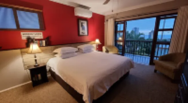 Crooked Tree Cottage