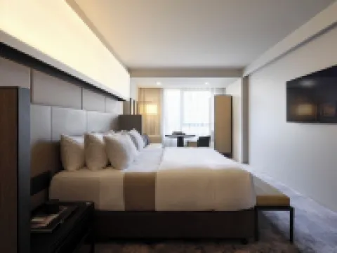 Hotel Realm Hotels in Barton