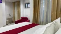 Saint James Marguerita Hotel Douala