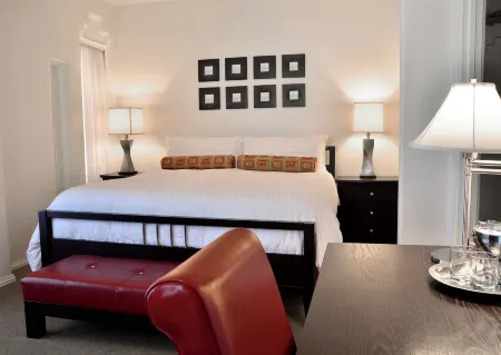 El Primero Boutique Hotel Отели в г. Чула-Виста