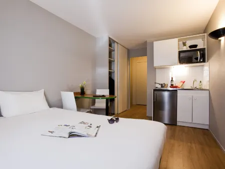 Aparthotel Adagio Access Paris Maisons-Alfort Отели в г. Шарантон-ле-Пон