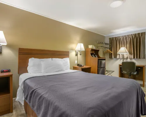 Econo Lodge Bellefonte I-99 Hotels in Centre County