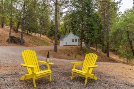 Blue Mountain Loft - A Unique Jewel In The Trees