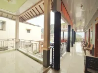 Wisma Giri Mulyo B Near Grojogan Sewu Mitra RedDoorz فنادق في تاوانجمانجو