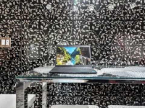 Levittown Onyx: A Jazzy 2-Bedroom Apartment in Toa Baja with WiFi, AC Hotels in Levittown