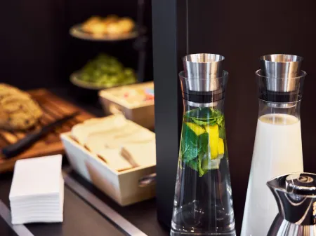 B&B HOTEL Ravensburg  Отели в г. Берг