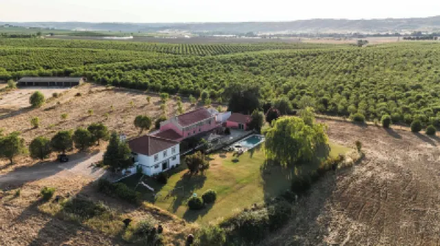 Casa Das Jardas Hotels in 