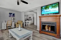 🏝Gorgeous Bay View Rental🏝 “Close to the Beach”