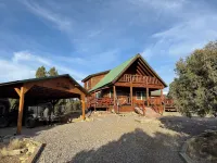 Apache Mesa Log Cabin Home Near Chama - 3-Star