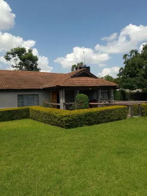 Gorgeous farmhouse with WiFi in Burguret,Nanyuki in Kenya for a relaxing getaway