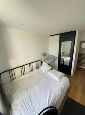 Beautiful apartment on the edge of Yerres Hotels in Yerres