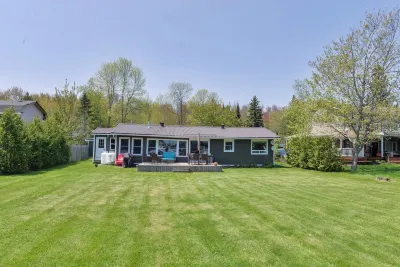 BEAUTIFUL WATER FRONT AND BOATER LOVER Hotels near Lagoon City Park