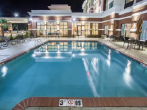 傑克遜佛洛伍得希爾頓花園酒店 弗洛伍德酒店