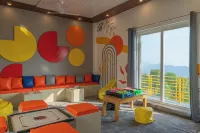 The Social Stays Bir - familiaux