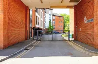 Spacious 2 Bedroom Flat - Kettering