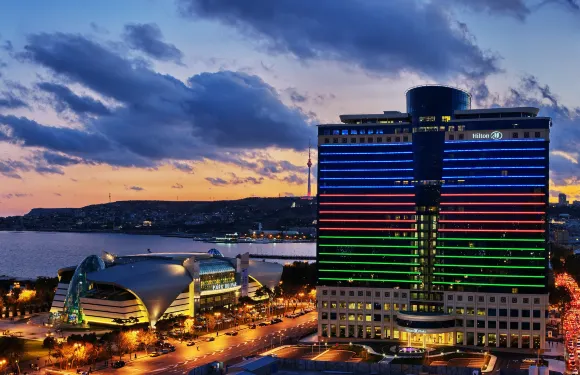 巴庫希爾頓酒店