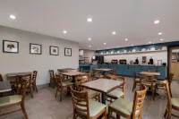 Country Inn & Suites by Radisson, Harrisburg Northeast - Hershey - breakfast