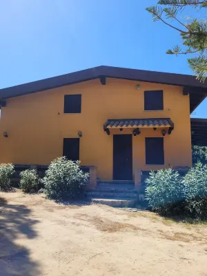 Peace Shelter Ground floor with terrace of pertinence