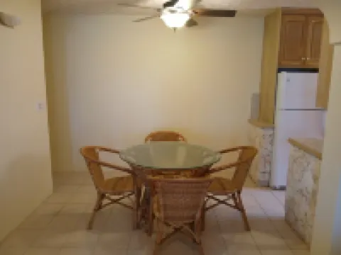 Charming 1-bedroom apartment with AC and WiFi close to Little Bay beach Anguilla Hotels in The Valley