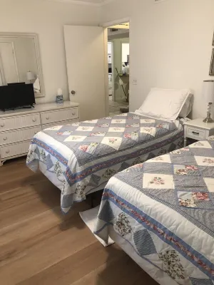 This condo is a stroll to the pier and 10 restaurants and 1.2 miles to beach! - 2-Star