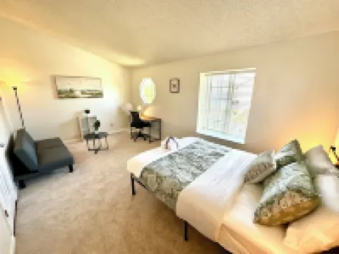 4-bedroom house in fantastic Fremont