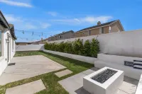 Spacious 4-bedroom house in serene Victorville with WiFi, AC