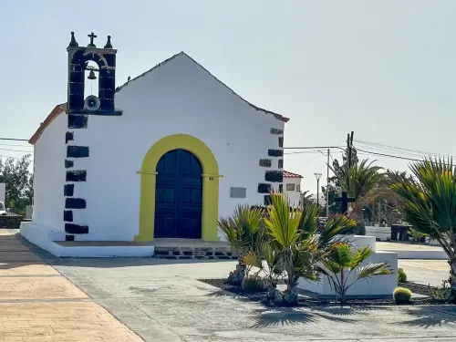 NEW! Beautiful, quiet villa in Lajares Các khách sạn ở Lajares