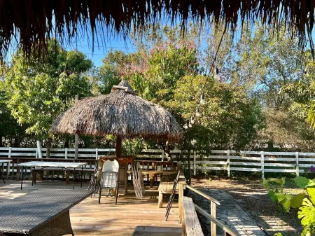 Maui Mansion Miami w/resort pool