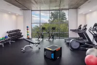 Watt Hotel Rahway, Tapestry Collection by Hilton - Gym