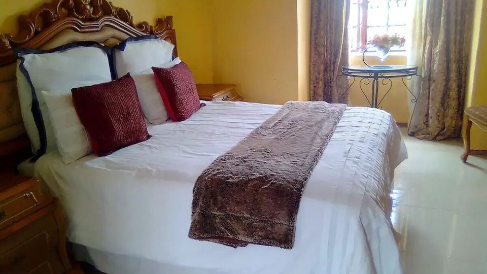 Bed and Breakfast at The White House