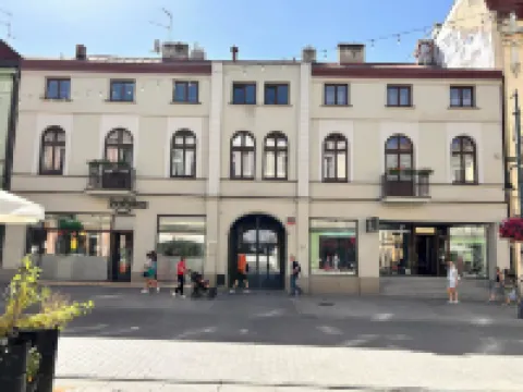 ホテル & トラベル アパートメンツ のホテル