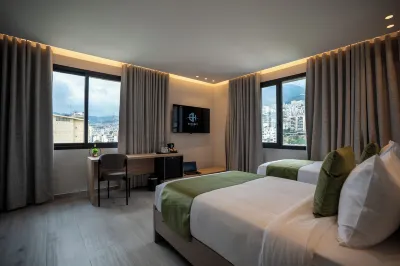 비벌리 비치 호텔  호텔