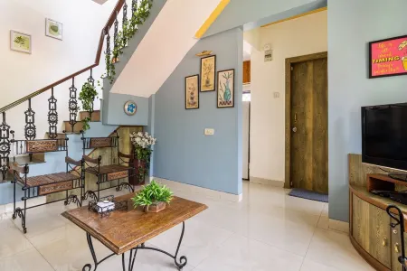 Leisurely Stays Skies 1BHK Lonavala Отели в г. Kune N.m.