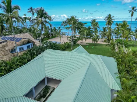Beachfront villa at Coson beach