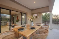 MRLTH. Luxury Safari Villa - Kruger National Park
