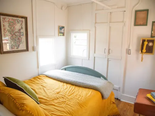 Train Wreck Inn: Stay in the Caboose Hotels in St. Landry Parish