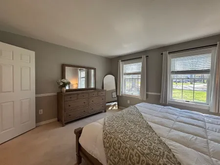 Saratoga Springs Access Point House Отели рядом с достопримечательностью «Парк Уилтон Таун Гэвин»