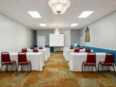 Baymont by Wyndham Salem Roanoke Area Hotels in Salem