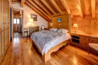 210SQM of Swiss Alpine charm-Minutes to the Ski lift
